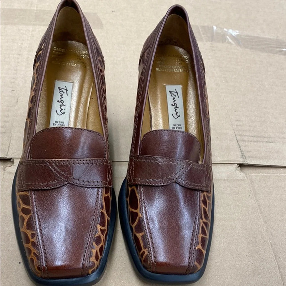 Classic and Elegant Two Tone Croc Print Women's Size 35 - Picture 2 of 8